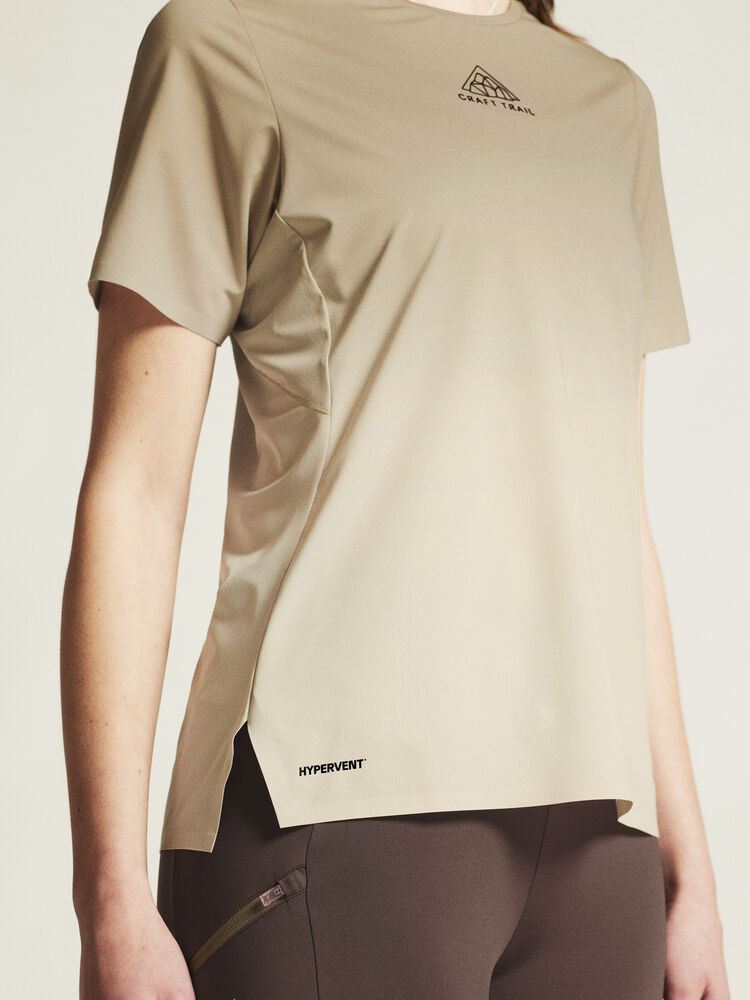 Laden Sie das Bild in Galerie -Viewer, {Lady Pro Trail Tee