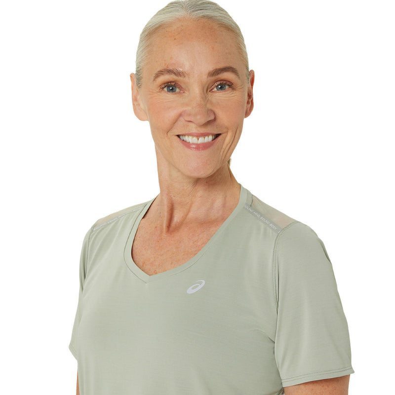 Laden Sie das Bild in Galerie -Viewer, {Lady Road V-Neck SS Top