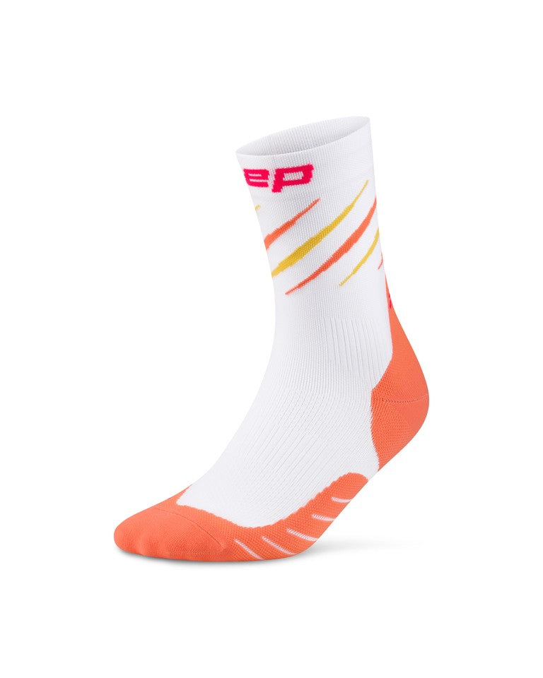 Laden Sie das Bild in Galerie -Viewer, {Mid Cut Socks Women Run Limited 2025 Claws