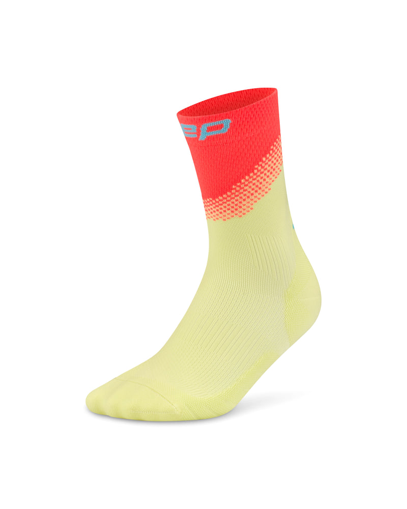 Laden Sie das Bild in Galerie -Viewer, {The Run Compressions Socks Mid Cut Men Split Fade