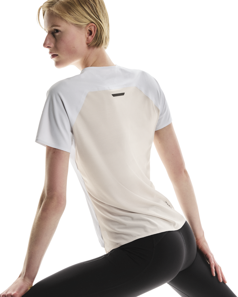 Laden Sie das Bild in Galerie -Viewer, {Lady Performance T