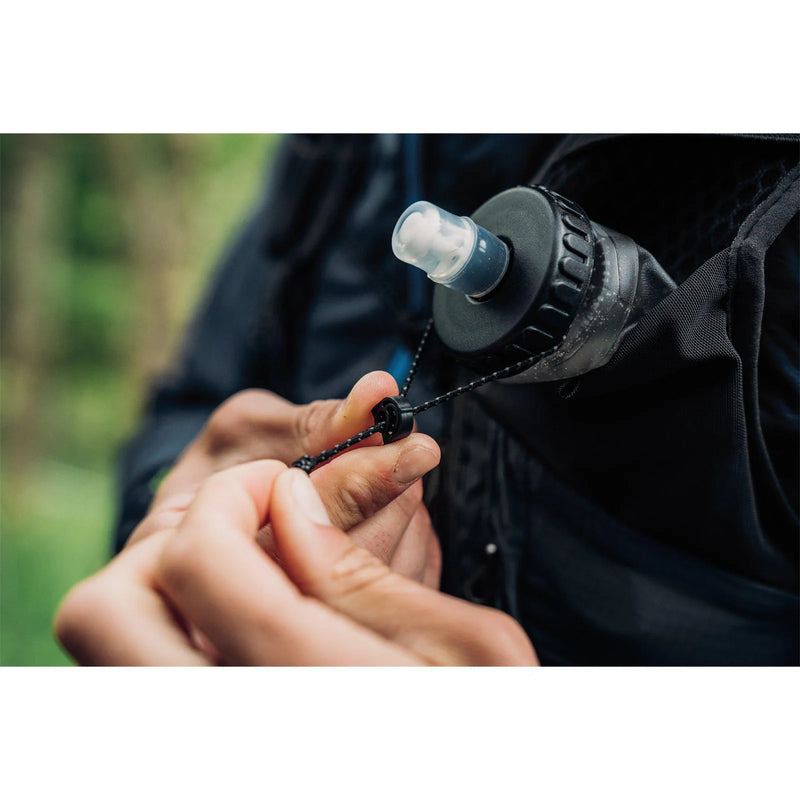 Laden Sie das Bild in Galerie -Viewer, {Strive Fly Vest Black M