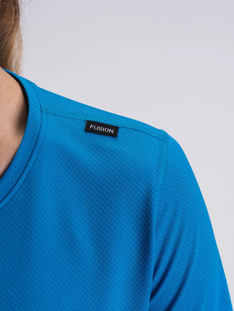 Laden Sie das Bild in Galerie -Viewer, {Lady Run T-Shirt