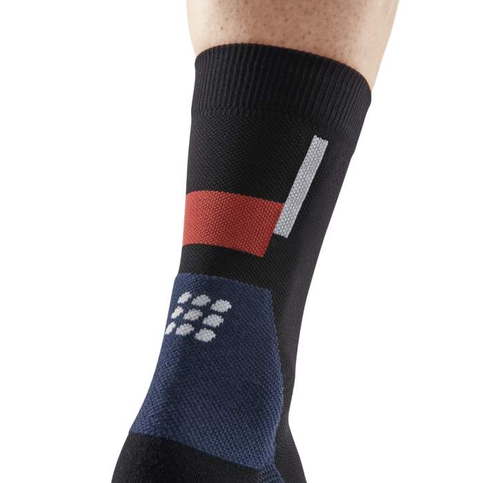 Laden Sie das Bild in Galerie -Viewer, {Mid Cut Socks women Run Limited 2024