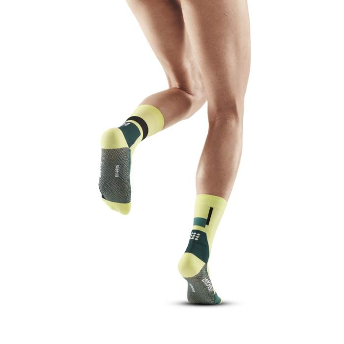 Laden Sie das Bild in Galerie -Viewer, {Mid Cut Socks women Run Limited 2024