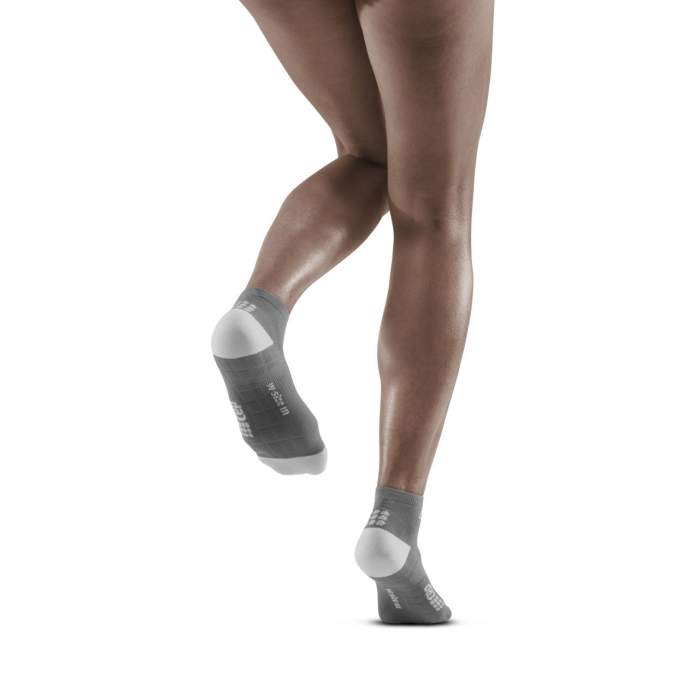 Laden Sie das Bild in Galerie -Viewer, {Ultralight Low Cut Socks Men