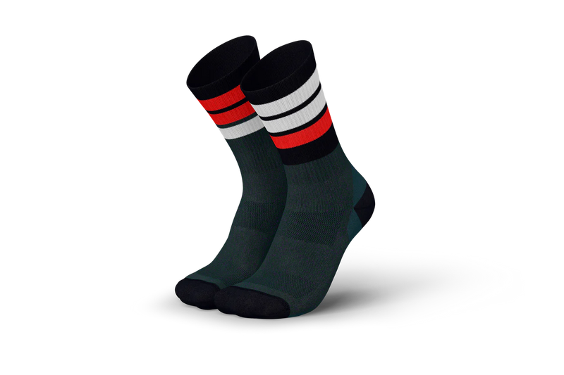 Laden Sie das Bild in Galerie -Viewer, {Merino Strive Ottanio Inferno