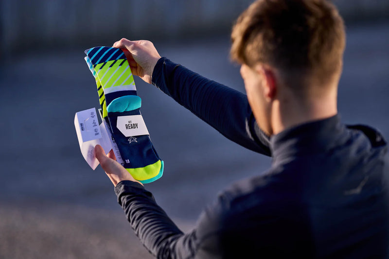 Laden Sie das Bild in Galerie -Viewer, {Diagonals Navy Canary