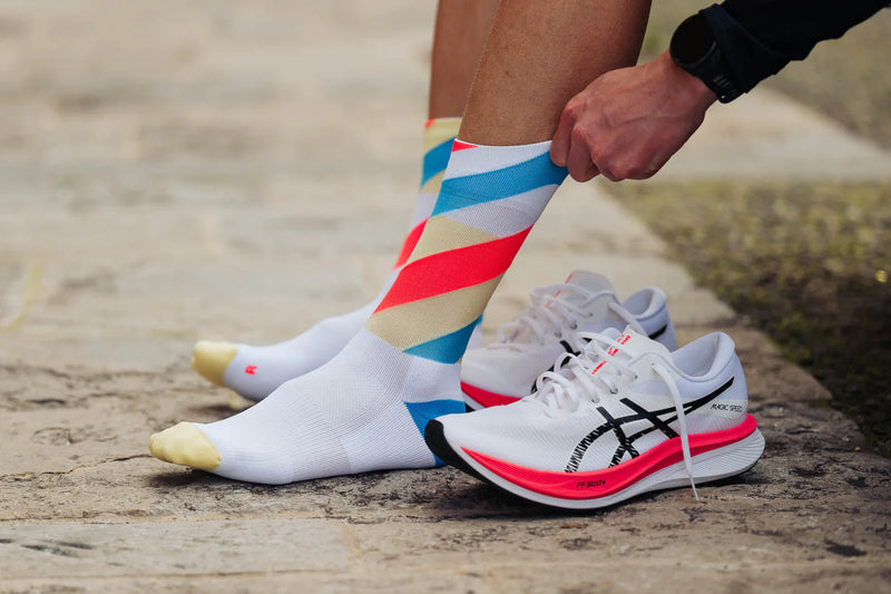 Laden Sie das Bild in Galerie -Viewer, {Loops White Blue Inferno