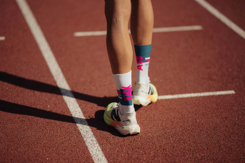 Laden Sie das Bild in Galerie -Viewer, {Ultralight Kickass V3 Petrol Pink