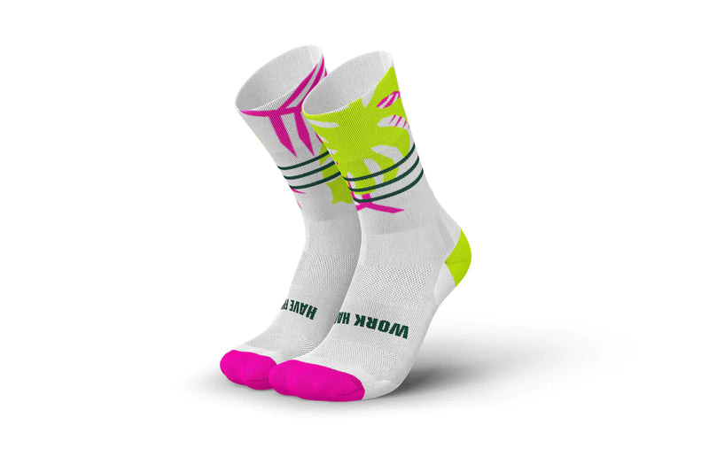 Laden Sie das Bild in Galerie -Viewer, {Kona Kickass White Pink