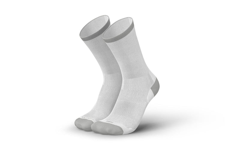 Laden Sie das Bild in Galerie -Viewer, {Ultralight Pure Socks White