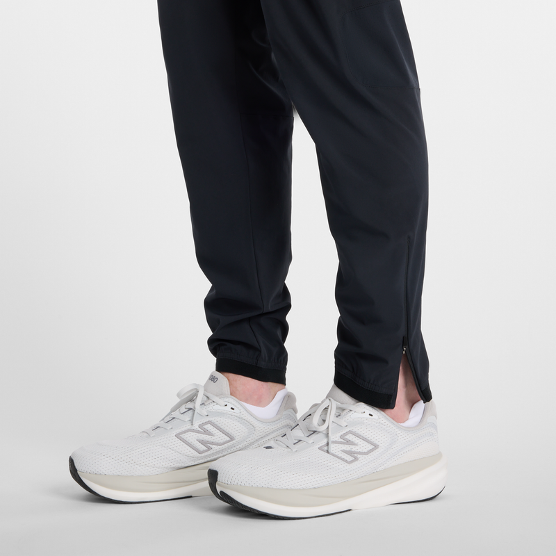 Laden Sie das Bild in Galerie -Viewer, {Essential Jogger Pant