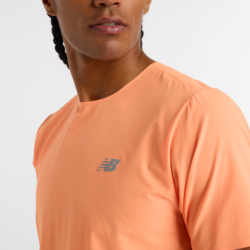 Laden Sie das Bild in Galerie -Viewer, {Race Day Ultra Light T-Shirt