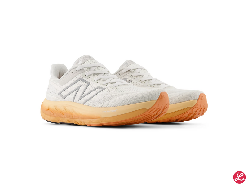 Laden Sie das Bild in Galerie -Viewer, {Lady Fresh Foam Vongo v6