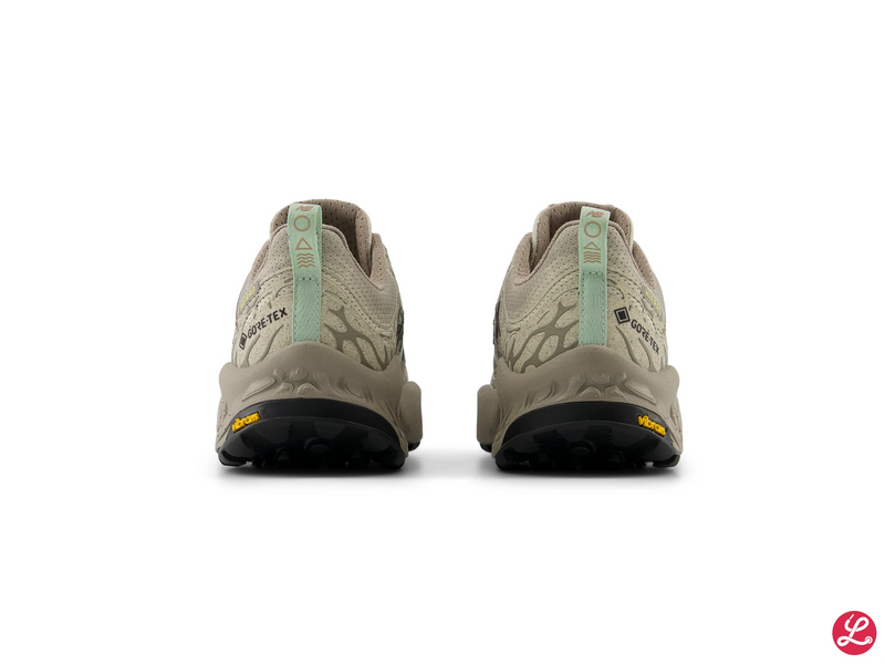 Laden Sie das Bild in Galerie -Viewer, {Lady FreshFoamX Hierro v8 GTX