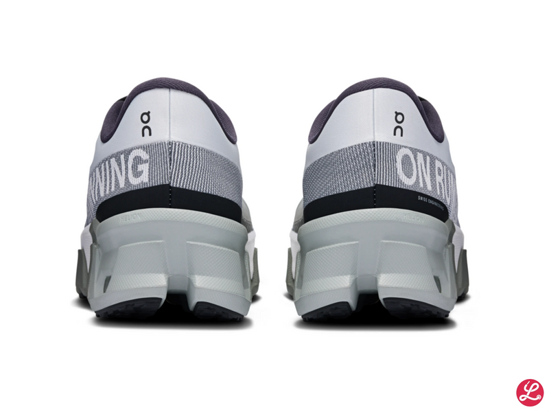 Laden Sie das Bild in Galerie -Viewer, {Lady Cloudmonster Hyper