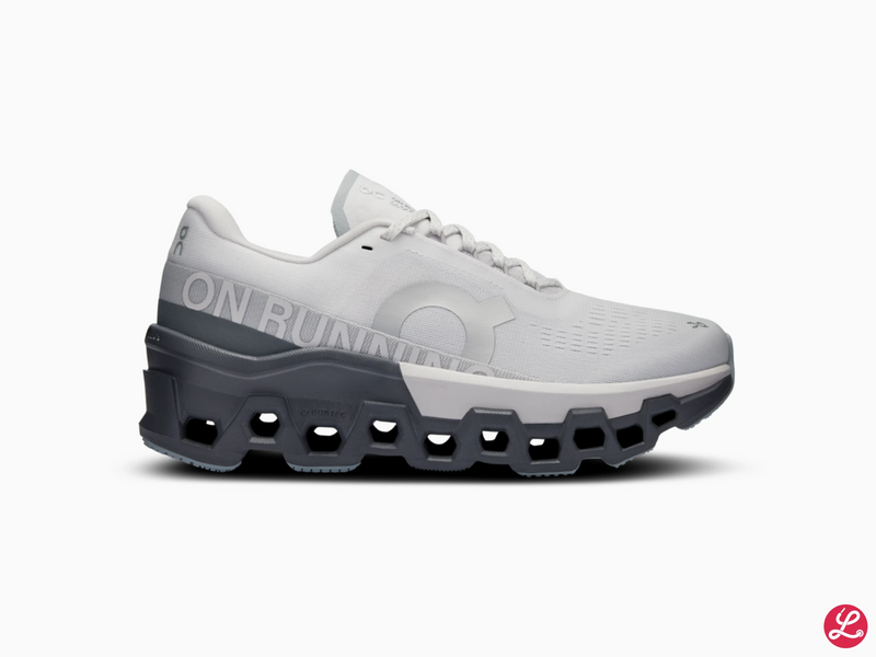 Laden Sie das Bild in Galerie -Viewer, {Lady Cloudmonster 2