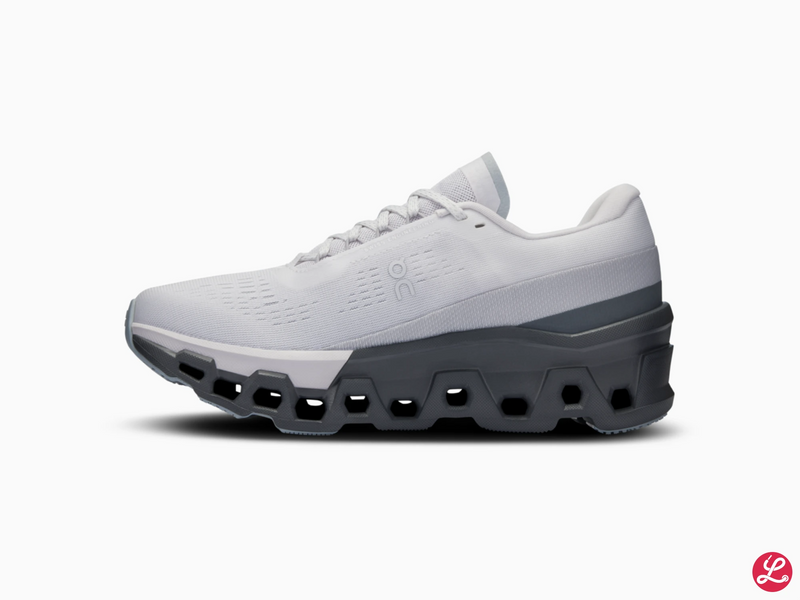 Laden Sie das Bild in Galerie -Viewer, {Lady Cloudmonster 2