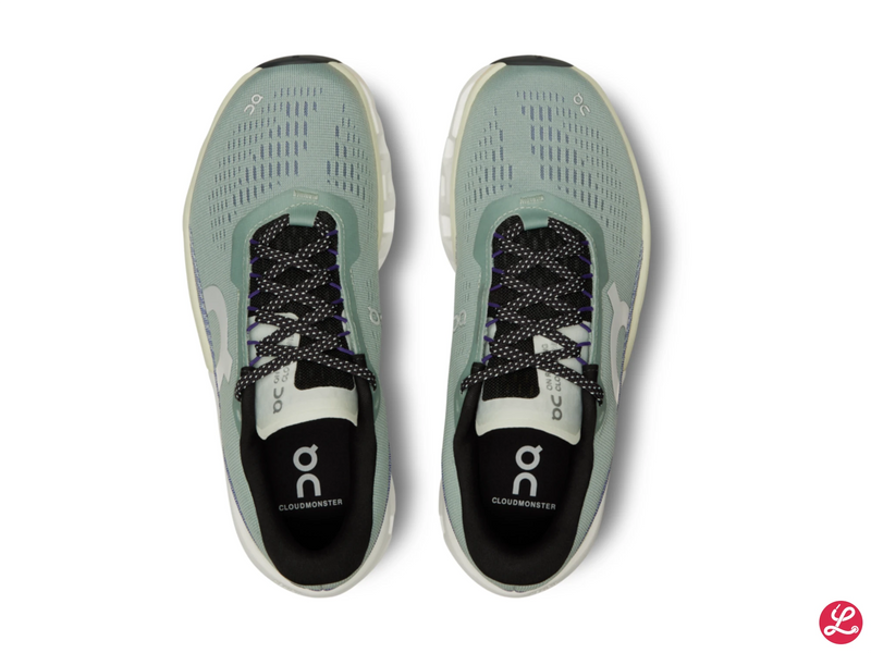 Laden Sie das Bild in Galerie -Viewer, {Lady Cloudmonster 2