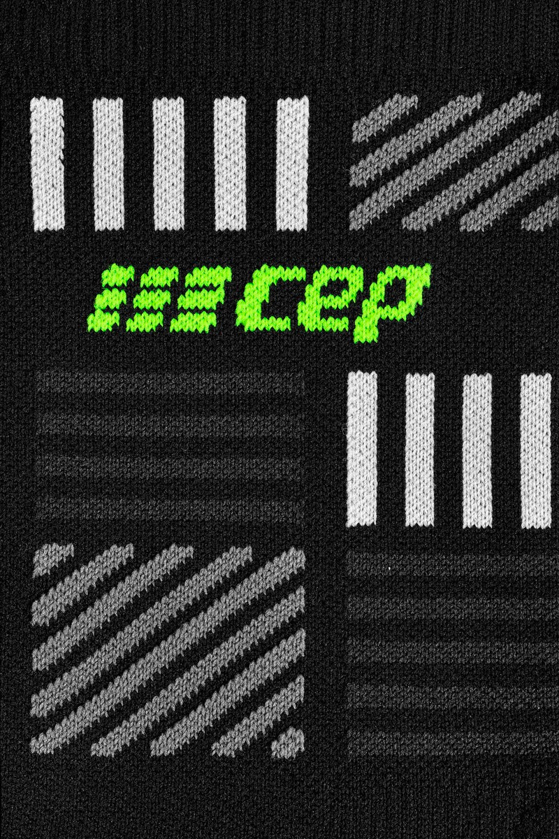 Laden Sie das Bild in Galerie -Viewer, {The Run Limited 2024.2 Socks Mid Cut Women