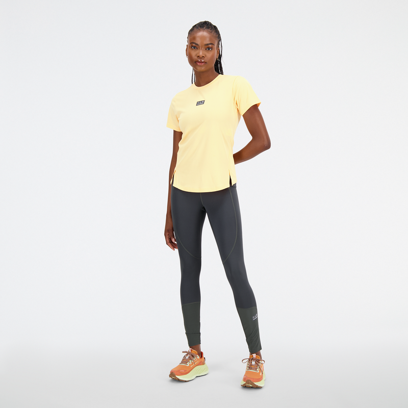Laden Sie das Bild in Galerie -Viewer, {Lady Impact Run AT N-Vent Tee