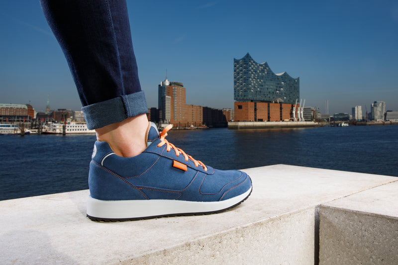 Laden Sie das Bild in Galerie -Viewer, {Damen Classic Walk S