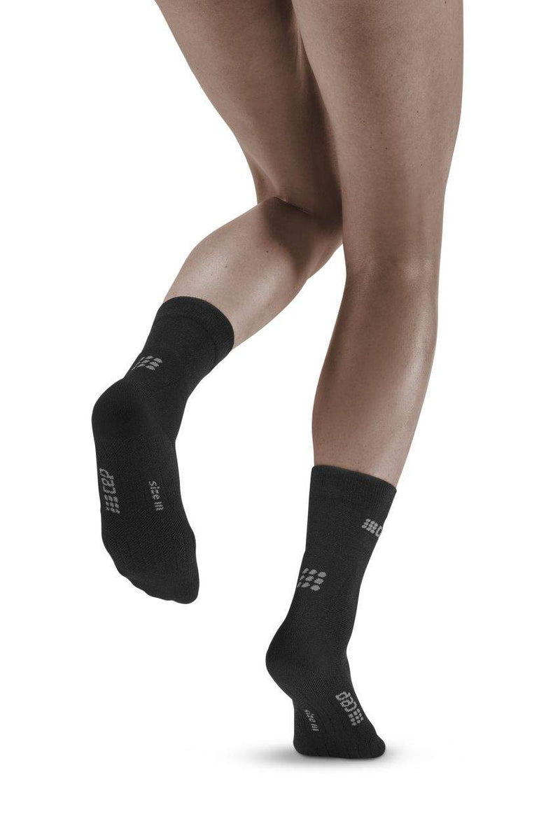 Laden Sie das Bild in Galerie -Viewer, {Lady Cold Weather Mid Cut Socks