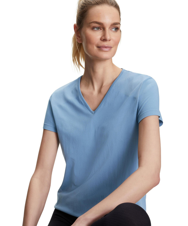 Laden Sie das Bild in Galerie -Viewer, {Lady Ru T-Shirt 2
