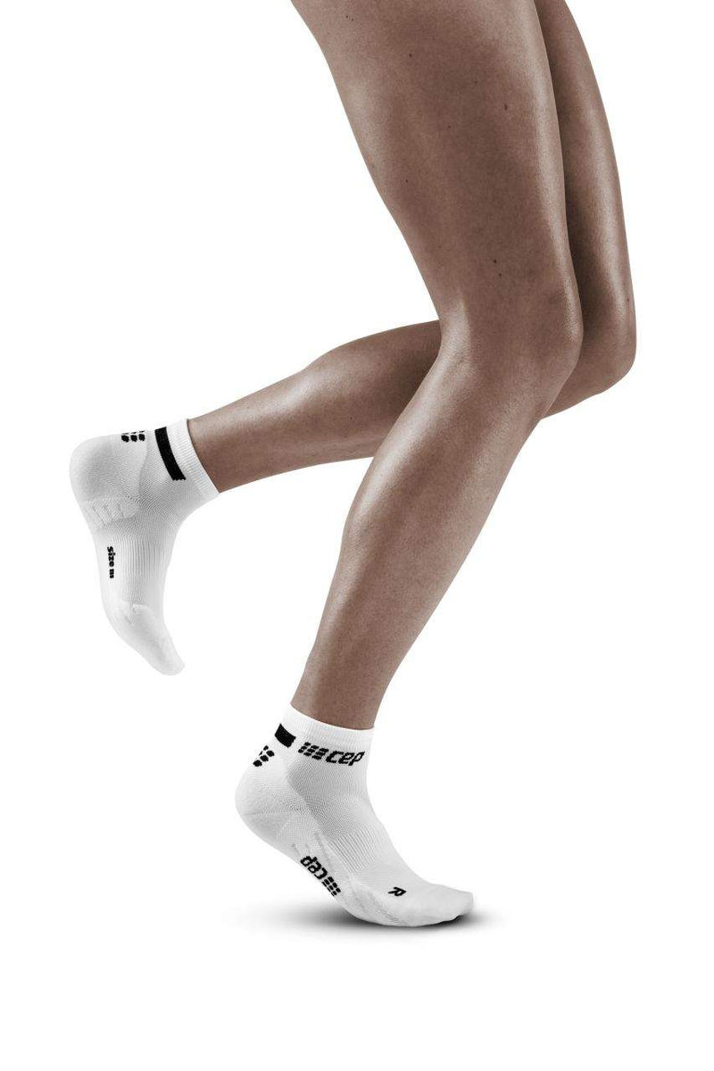 Laden Sie das Bild in Galerie -Viewer, {The Run Compressions Socks Low Cut Women