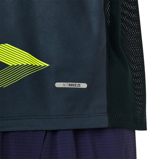 Light Graphic Singlet