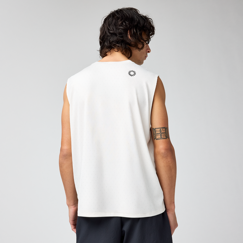 Laden Sie das Bild in Galerie -Viewer, {Movement Muscle Tank
