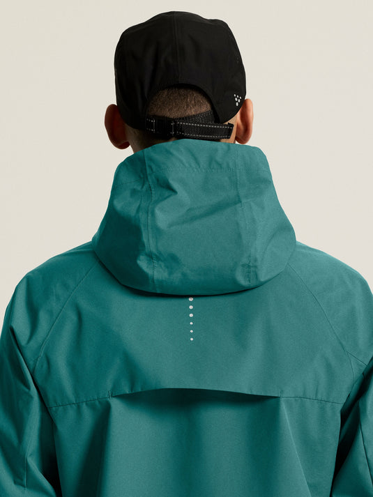 Essence Hydro Jacket 2