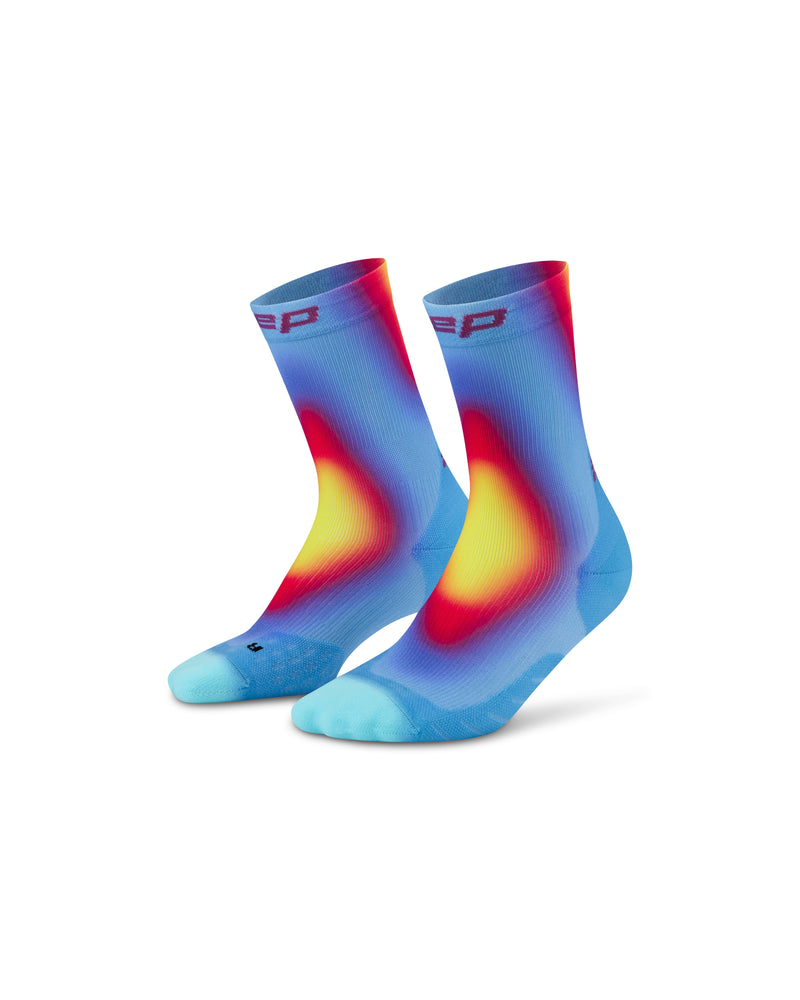 Laden Sie das Bild in Galerie -Viewer, {The Run Edition Gradient Socks Mid Cut Men
