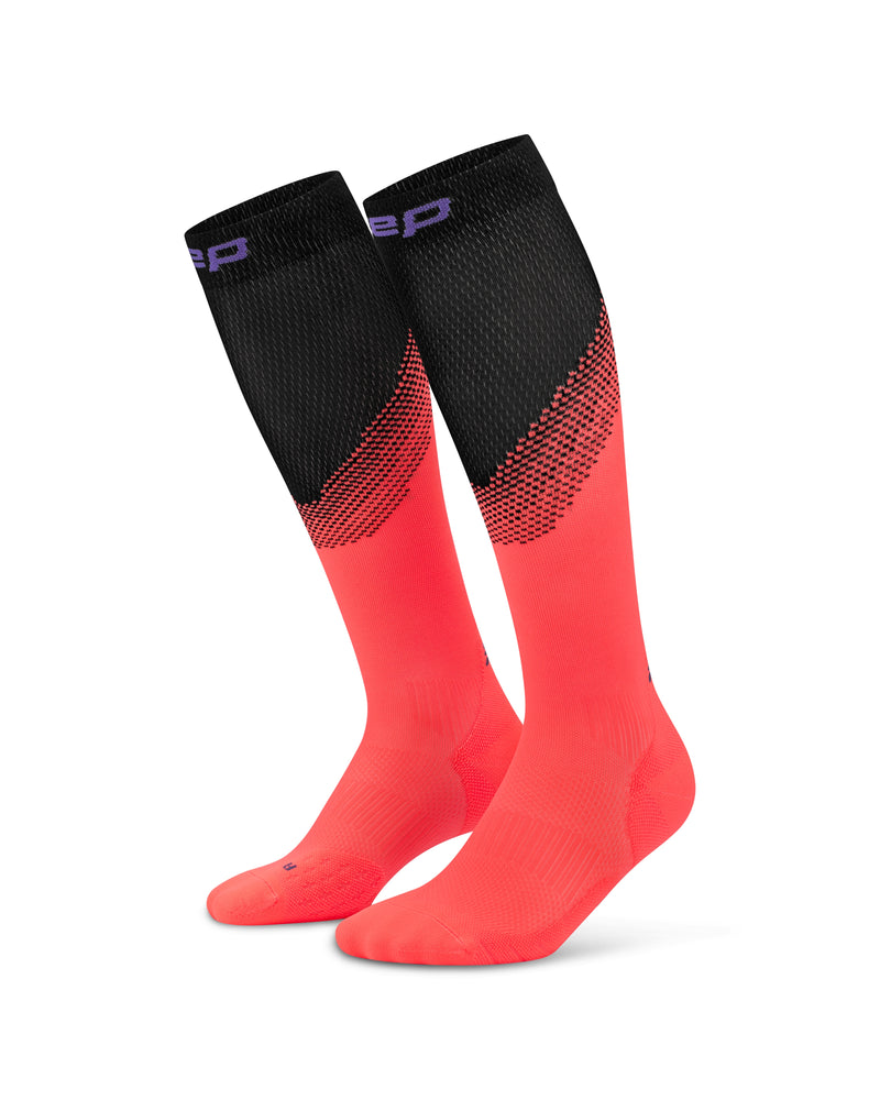 Laden Sie das Bild in Galerie -Viewer, {The Run Compressions Socks Tall Men
