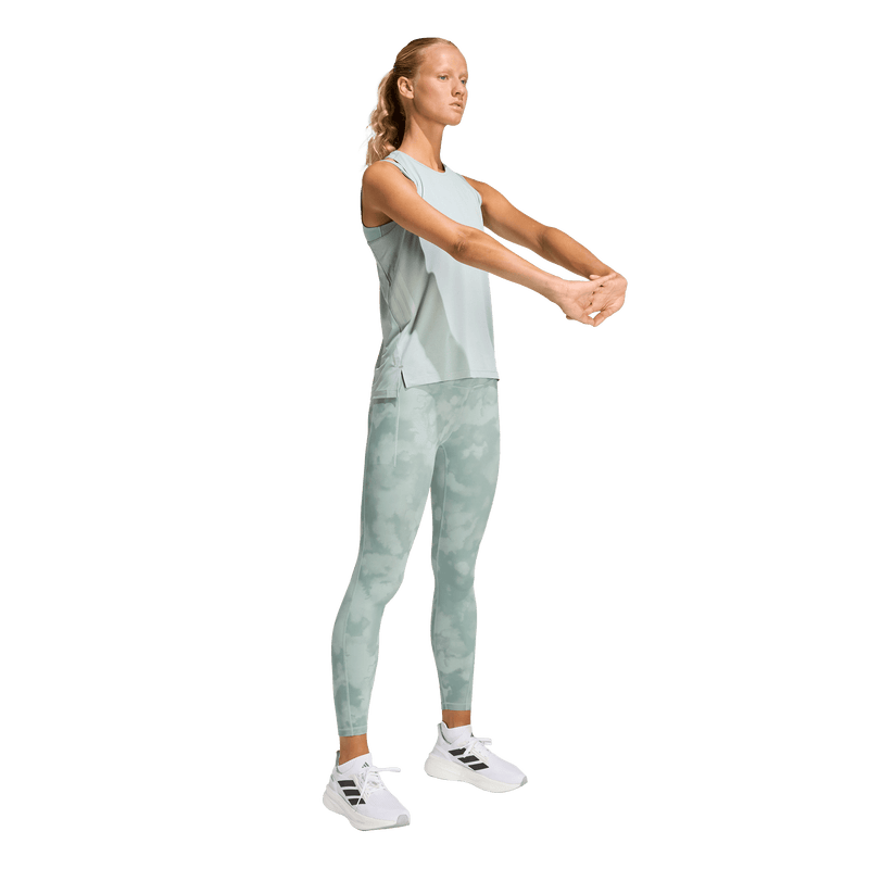 Laden Sie das Bild in Galerie -Viewer, {Iconic Tank w
