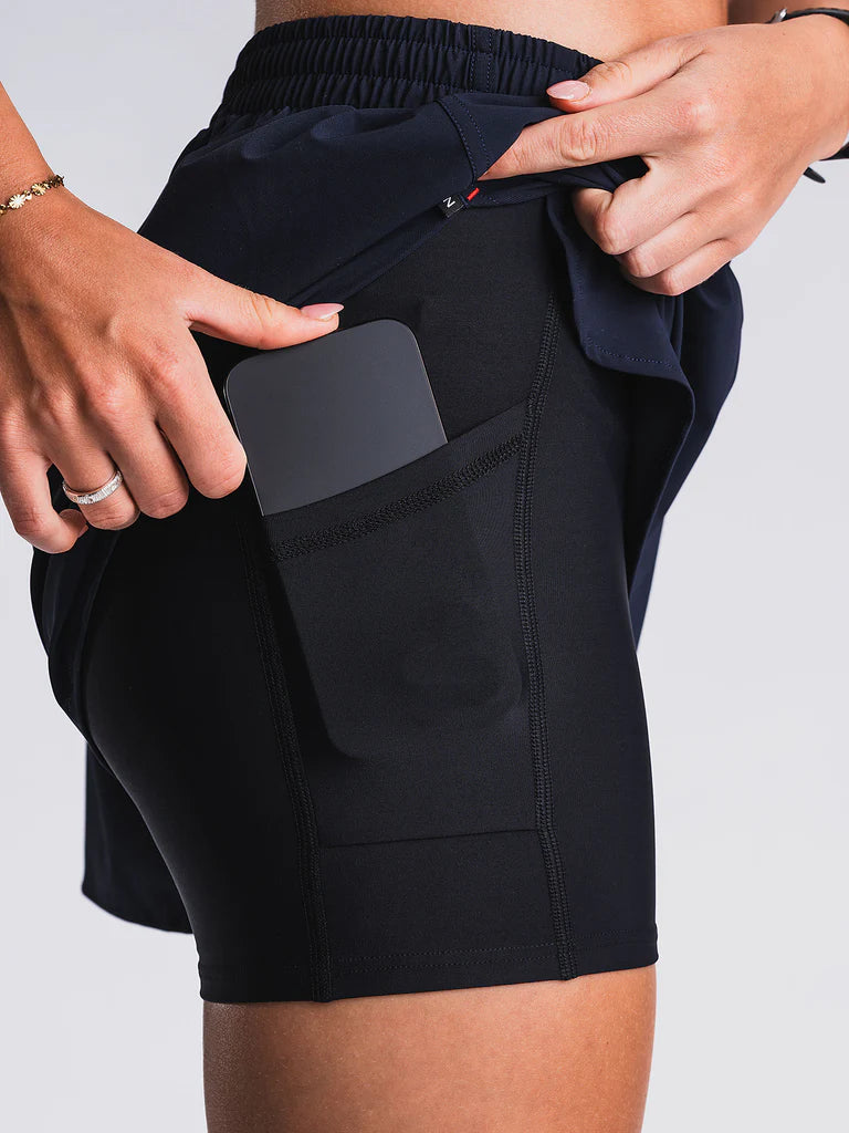 Laden Sie das Bild in Galerie -Viewer, {Women´s C3 Run Shorts 2-in-1

