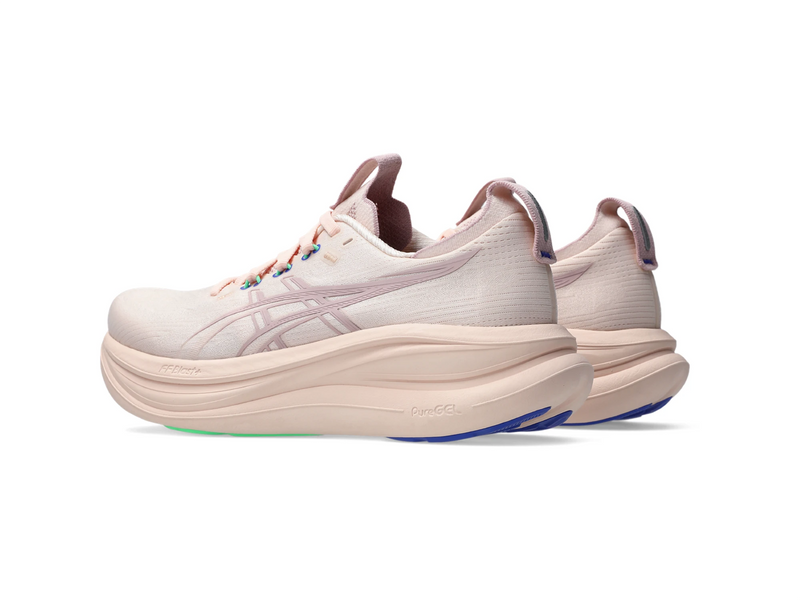 Laden Sie das Bild in Galerie -Viewer, {Lady Gel-Nimbus 28
