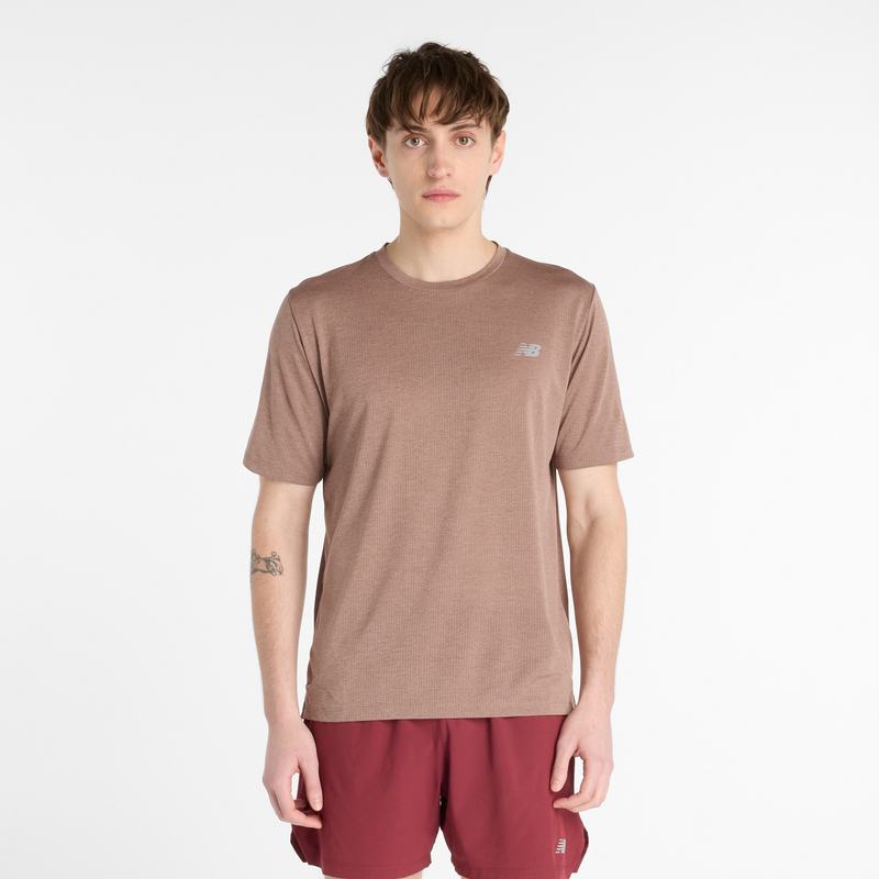 Laden Sie das Bild in Galerie -Viewer, {Athletics Run T-Shirt
