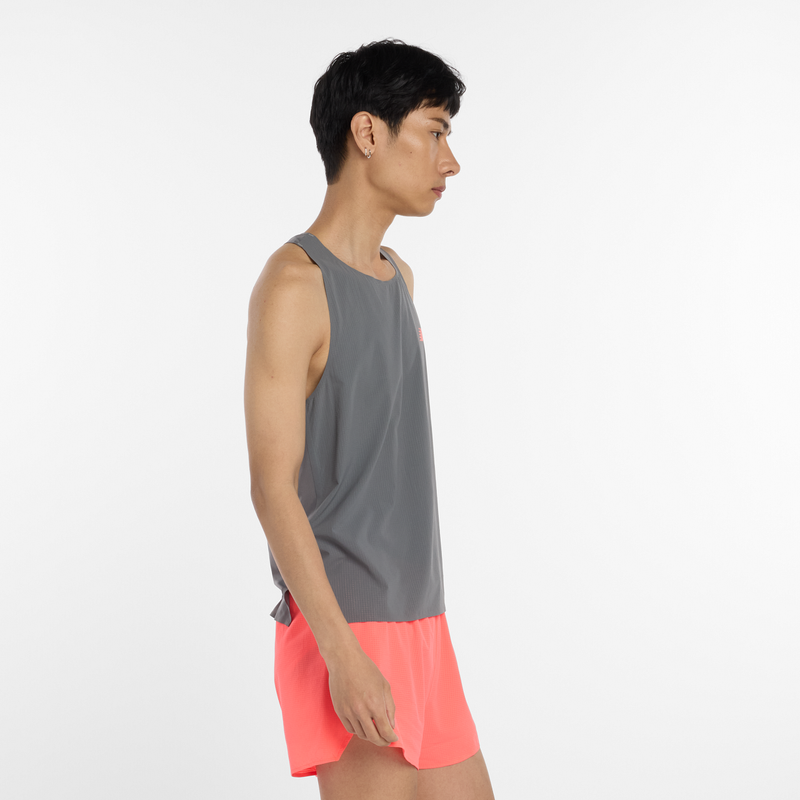 Laden Sie das Bild in Galerie -Viewer, {Race Day Ultra Light Singlet

