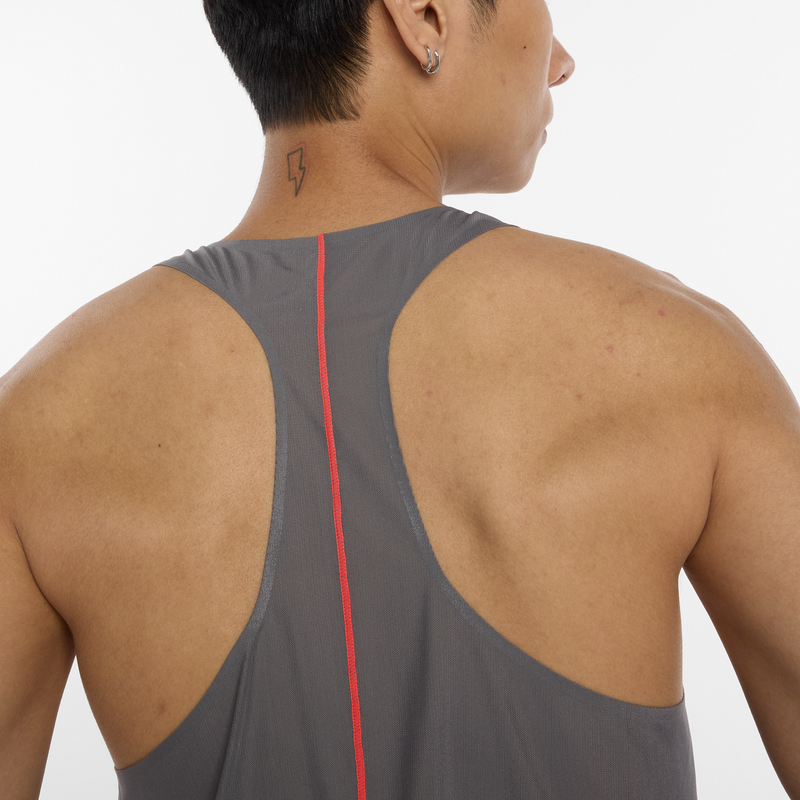 Laden Sie das Bild in Galerie -Viewer, {Race Day Ultra Light Singlet
