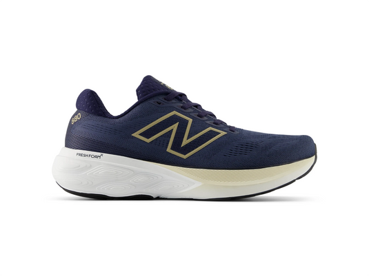 Fresh Foam 880v15 4E