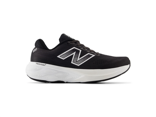 Fresh Foam 880v15 4E