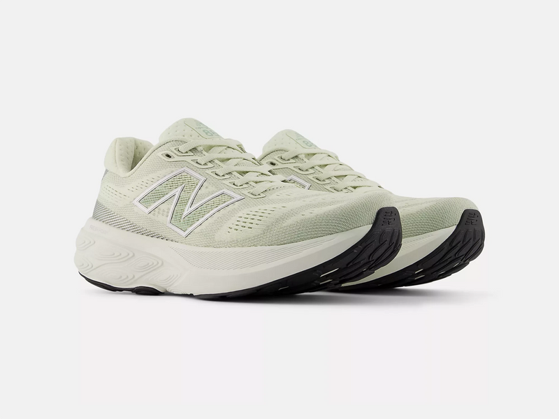 Laden Sie das Bild in Galerie -Viewer, {Lady FreshFoam 880v15 B
