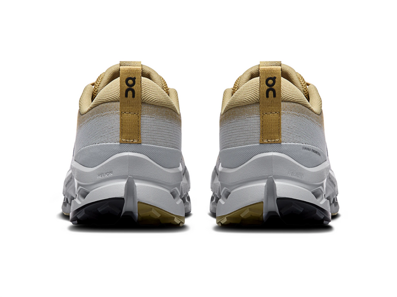 Laden Sie das Bild in Galerie -Viewer, {Cloudsurfer Trail 2
