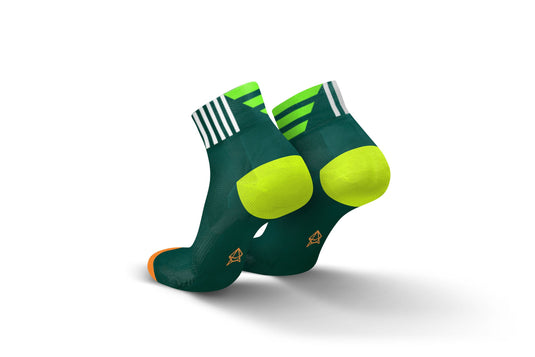 Ultralight Contrasts Green Short